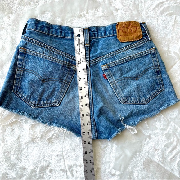 Levi Cut Off Button Fly 501 Denim Shorts - Picture 1 of 8